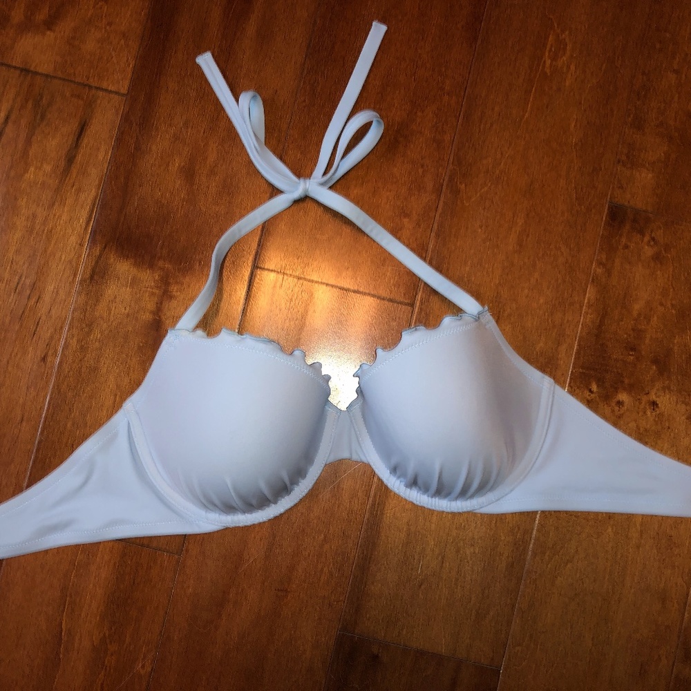 Light Blue Shade & Shore bikini top in 34 D